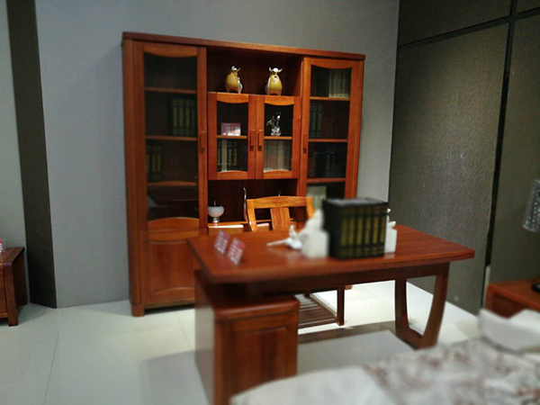 ����ľϵ��