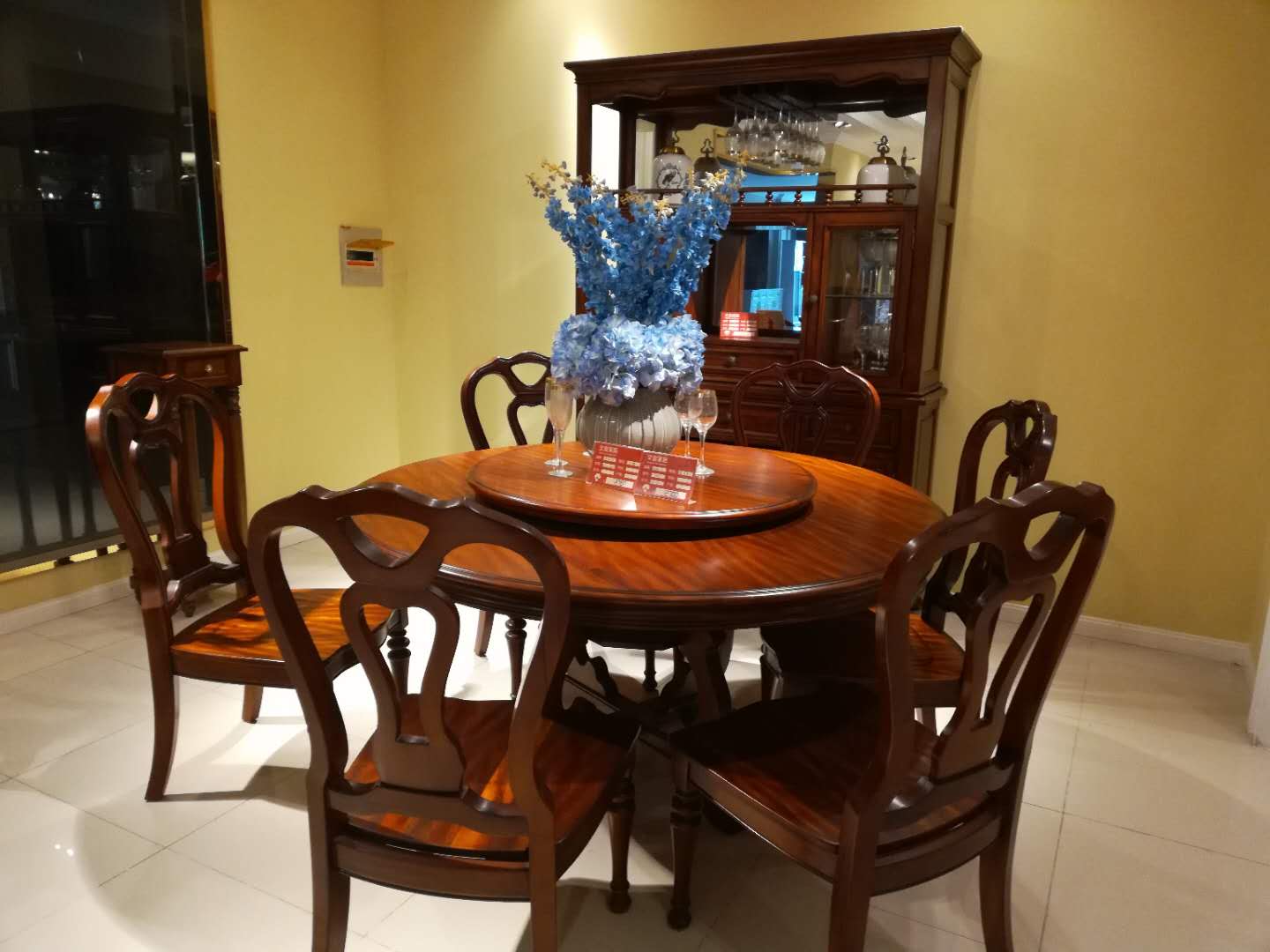 �һ�оľ�Ҿ�